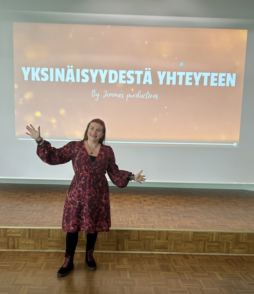 ajatuksia herättävä puhuja